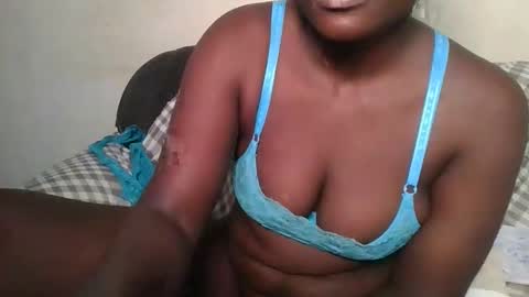 twerker_lyly online show from 11-23-25, 12:43