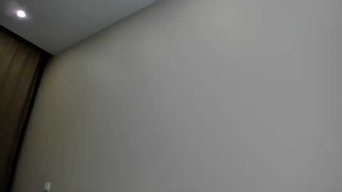 new hot online show from 12-15-25, 05:34