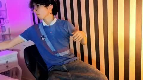 Snapshot of twink_sebas7 chatting on 05-22-26, 12:11 Sebastin online show from 05-22-26, 12:11