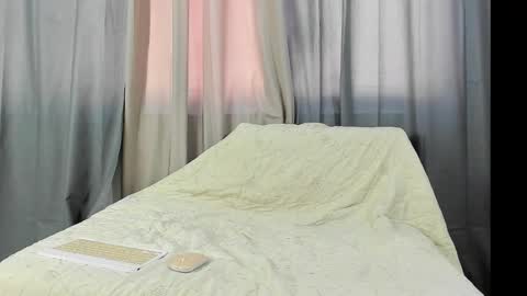 Snapshot of twink_waldorf chatting on 09-22-25, 08:00 Twink Waldorf online show from 09-22-25, 08:00