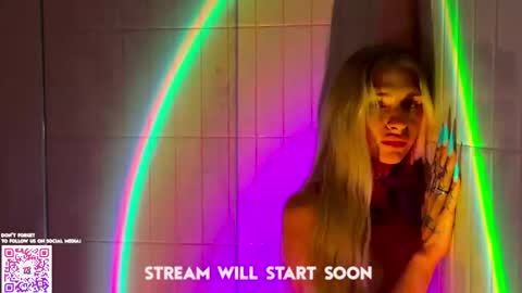 Molly and Nick online show from 04-26-26, 04:15