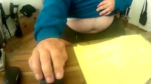 Snapshot of two_wheels_two_balls chatting on 11-12-25, 07:24 two_wheels_two_balls online show from 11-12-25, 07:24