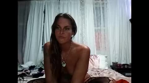 Twocrazy85 online show from 12-06-24, 08:26