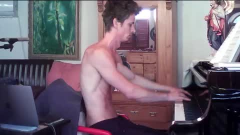 Snapshot of twoforallprivate chatting on 10-29-25, 03:03 TobeBritta online show from 10-29-25, 03:03