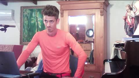 Snapshot of twoforallprivate chatting on 11-08-25, 07:12 TobeBritta online show from 11-08-25, 07:12