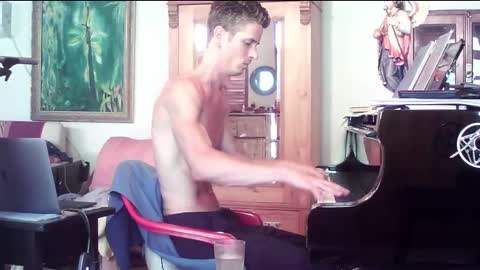 Snapshot of twoforallprivate chatting on 11-09-25, 03:10 TobeBritta online show from 11-09-25, 03:10