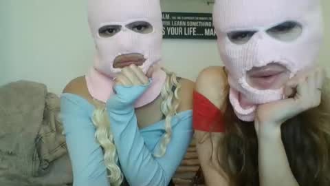 two girls one cam online show from 03-11-26, 02:17