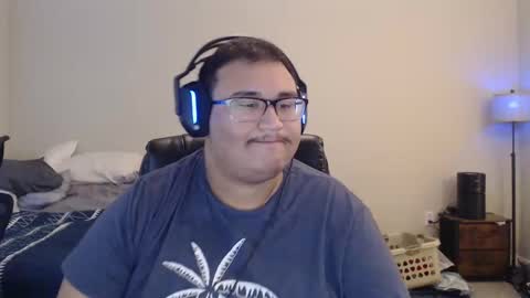 Snapshot of txchoncc chatting on 12-23-24, 07:52 txchoncc online show from 12-23-24, 07:52