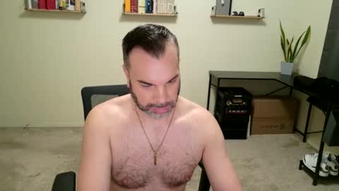 Snapshot of ty_lerdavid chatting on 12-18-25, 05:30 TylerDavid online show from 12-18-25, 05:30