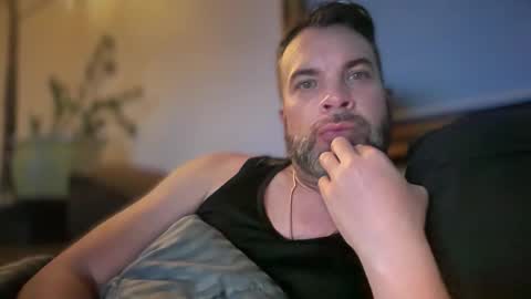 Snapshot of ty_lerdavid chatting on 03-22-26, 07:12 TylerDavid online show from 03-22-26, 07:12