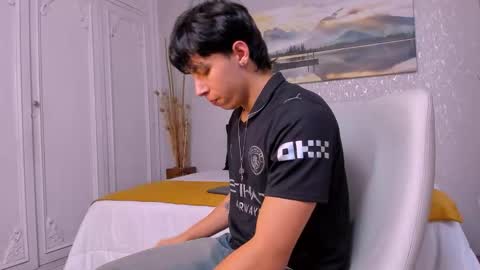 Tyler online show from 10-29-25, 04:15