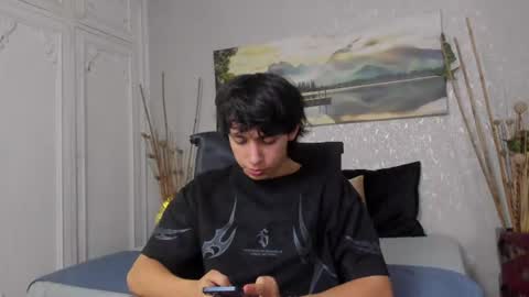 Snapshot of tyler_durtenn chatting on 06-29-26, 04:30 Tyler online show from 06-29-26, 04:30