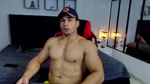 Snapshot of tyler_hank1 chatting on 12-18-24, 02:49 tyler_hank1 online show from 12-18-24, 02:49