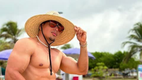 Snapshot of tyler_hank1 chatting on 02-05-25, 03:09 tyler_hank1 online show from 02-05-25, 03:09