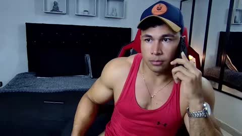 Snapshot of tyler_hank1 chatting on 02-10-25, 11:13 tyler_hank1 online show from 02-10-25, 11:13