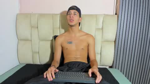 Snapshot of tyler_noir chatting on 06-27-26, 12:22 tyler_noir online show from 06-27-26, 12:22