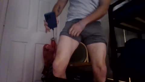 tylerdurden06 online show from 05-04-26, 08:49