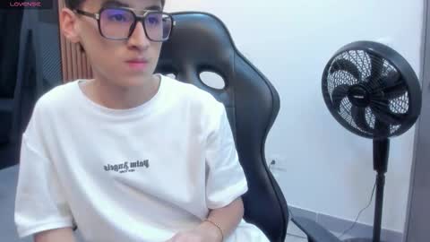 Tyler online show from 12-18-25, 11:27