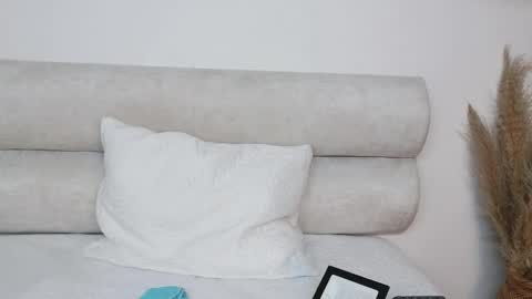 Tyna online show from 03-06-26, 06:04