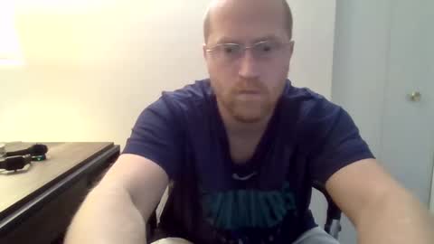 Snapshot of tytheexhibionist24 chatting on 09-26-25, 02:21 tytheexhibionist24 online show from 09-26-25, 02:21