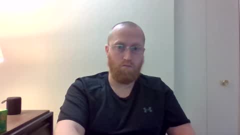 Snapshot of tytheexhibionist24 chatting on 11-30-25, 02:21 tytheexhibionist24 online show from 11-30-25, 02:21