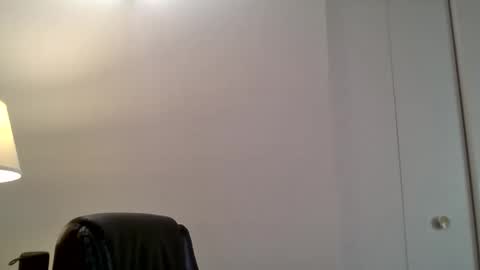 Snapshot of tytheexhibionist24 chatting on 12-16-25, 05:29 tytheexhibionist24 online show from 12-16-25, 05:29