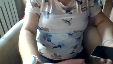 Tyuoooy3s online show from 09-26-25, 02:21