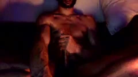 Snapshot of u1f33f chatting on 06-13-26, 02:42 yaya online show from 06-13-26, 02:42