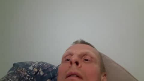 u2232739082 online show from 11-23-25, 05:40