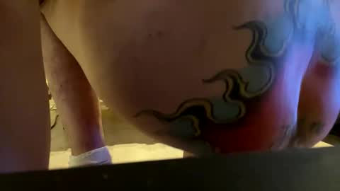 Snapshot of u2935057076349885 chatting on 11-10-25, 01:04 u2935057076349885 online show from 11-10-25, 01:04