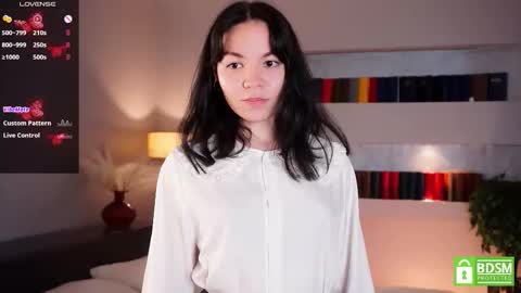 Lili online show from 09-10-25, 07:14