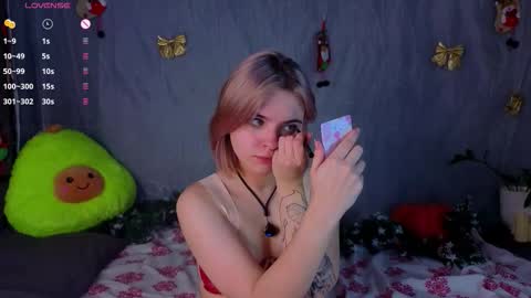 Polly online show from 12-21-25, 03:41