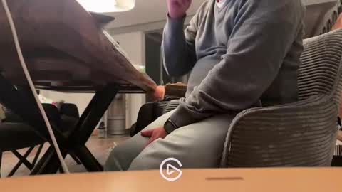 ueberdruck01 online show from 11-02-25, 10:34