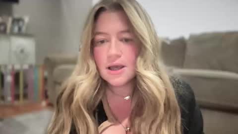 Tate online show from 10-15-25, 06:08