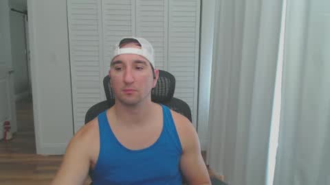 Snapshot of uglyduck3532 chatting on 02-28-25, 07:14 uglyduck3532 online show from 02-28-25, 07:14