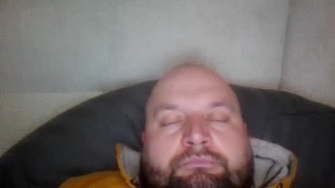 ukaszz online show from 12-21-25, 05:31