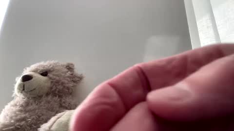 ukserver online show from 12-06-24, 09:54