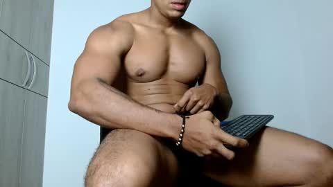 Felipe  model independent online show from 05-14-26, 10:33