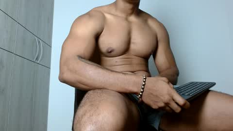 Felipe  model independent online show from 05-15-26, 11:50