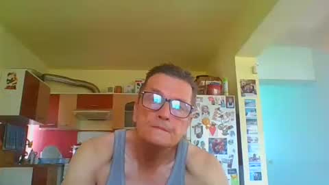 ulmeni4 online show from 04-25-26, 11:46