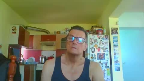 ulmeni4 online show from 04-27-26, 10:24