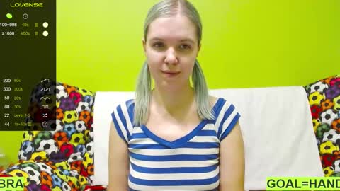 Roxy online show from 02-16-25, 06:54