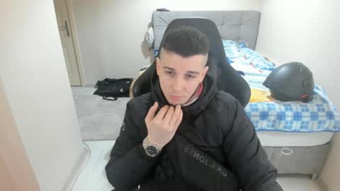 hi im mike tyson -  online show from 01-18-25, 07:37