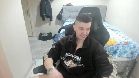 hi im mike tyson -  online show from 02-06-25, 11:04