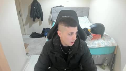 hi im mike tyson -  online show from 03-01-25, 08:42