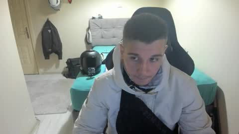 hi im mike tyson -  online show from 10-12-25, 07:02