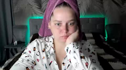 Ulyana online show from 10-07-25, 06:43