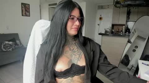 Franchesca  online show from 05-18-26, 05:52