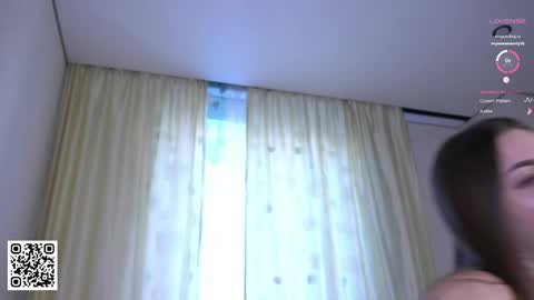 Snapshot of unbunny chatting on 05-30-26, 03:20 Anna online show from 05-30-26, 03:20