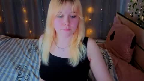 unburntkatniss online show from 04-24-26, 03:25